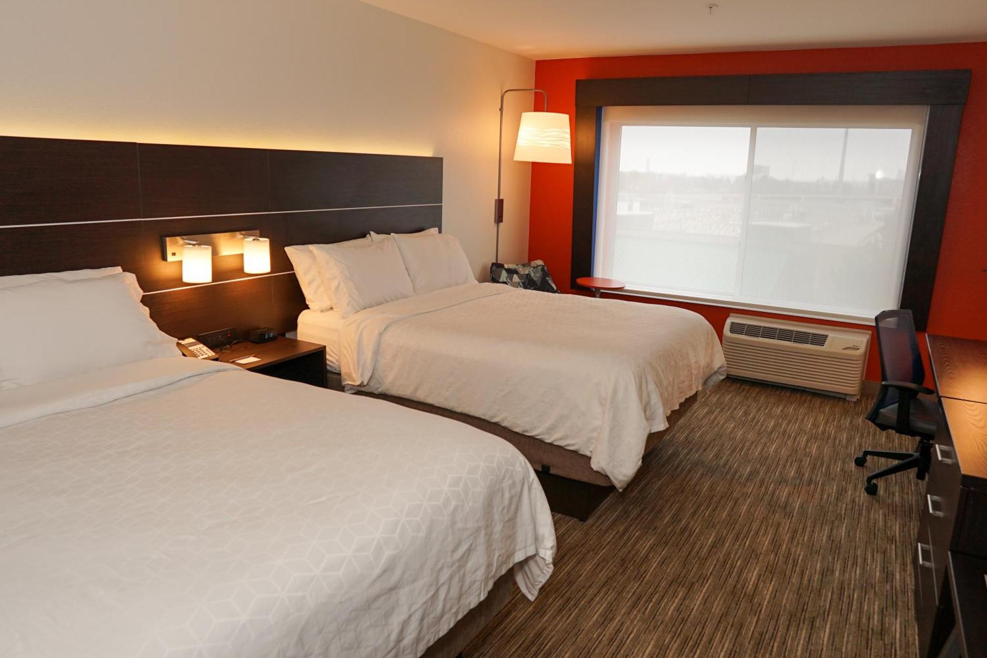 Express & - Medical Campus By Ihg Aurora
