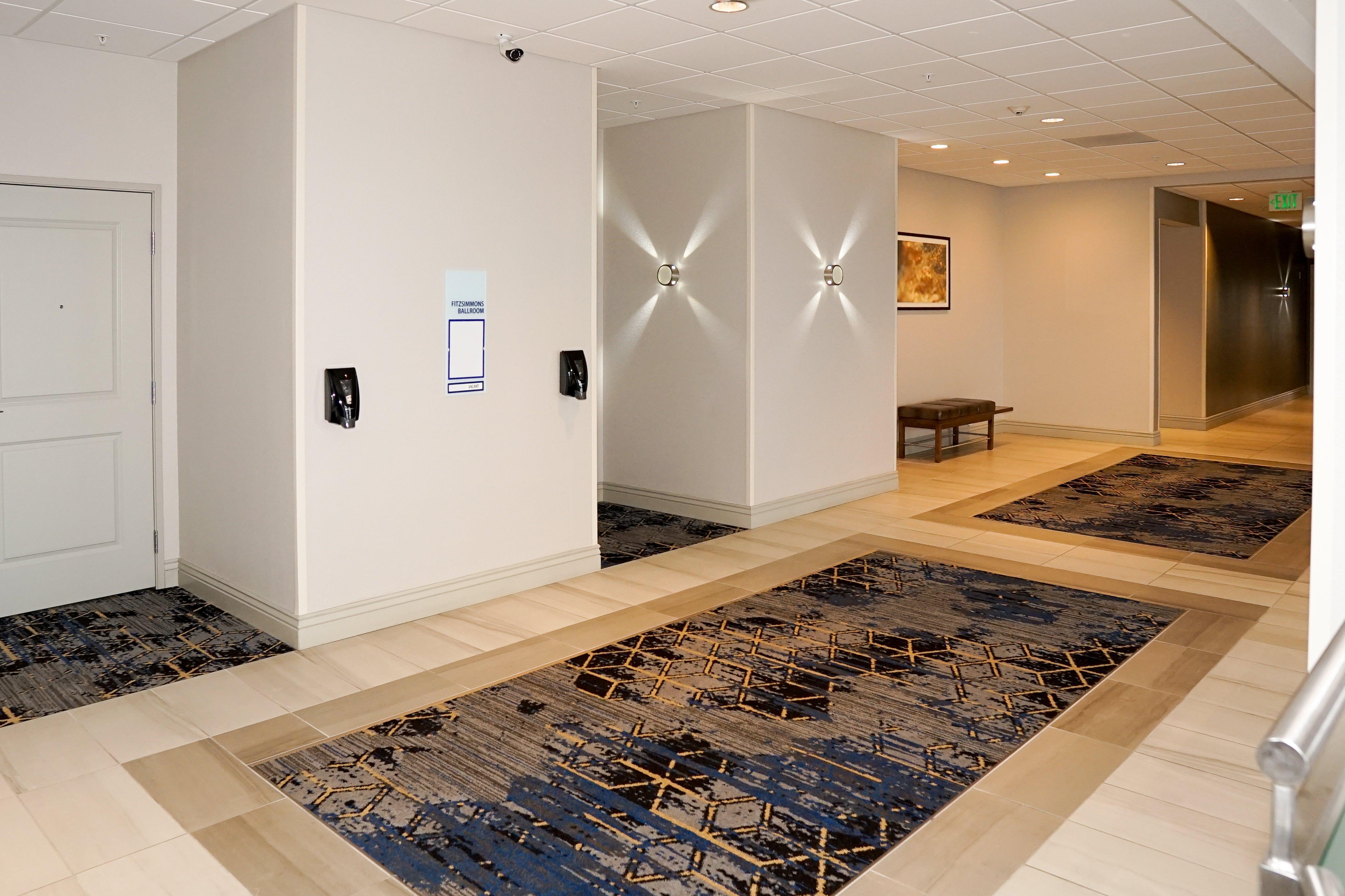 Express & - Medical Campus By Ihg Hotel 3*