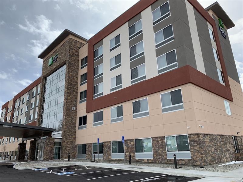 Express & - Medical Campus By Ihg Hotel 3*